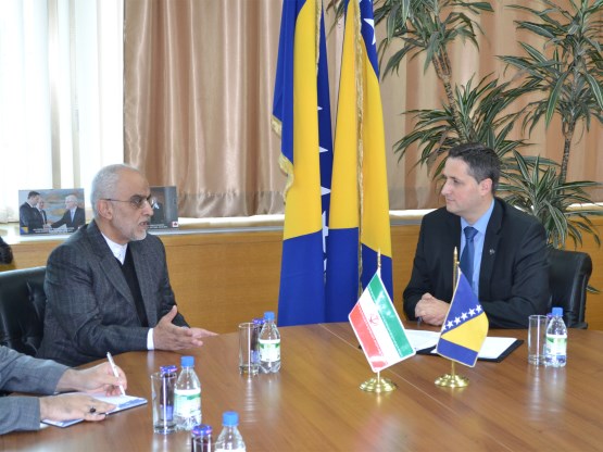 Predsjedavajući Predstavničkog doma dr. Denis Bećirović primio u nastupnu posjetu novoimenovanog ambasadora Islamske Republike Iran u Bosni i Hercegovini 

